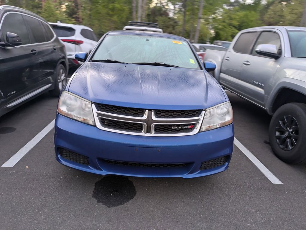 Used 2012 Dodge Avenger SXT w/ Cold Weather Group image 2