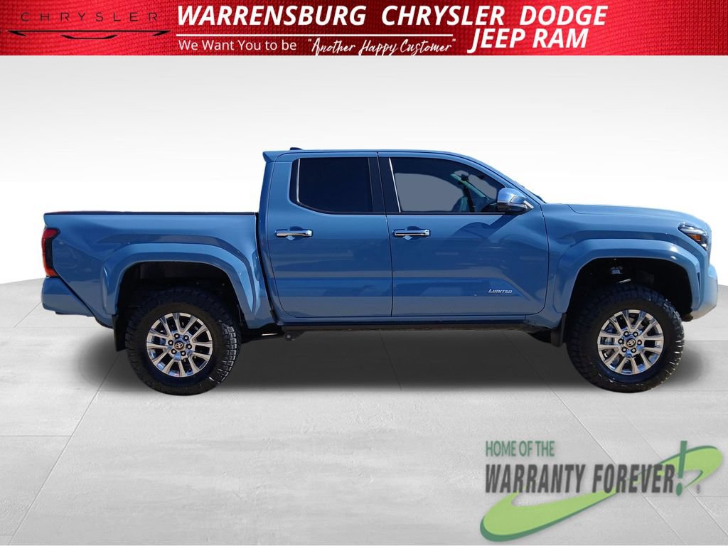 Used 2026 Toyota Tacoma Limited AWD/4WD image 3
