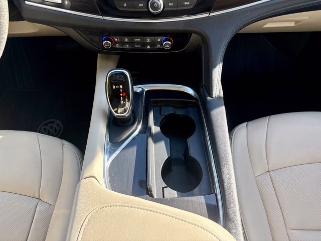 Used 2020 Buick Enclave Premium w/ Sun and Sites Package FWD image 20