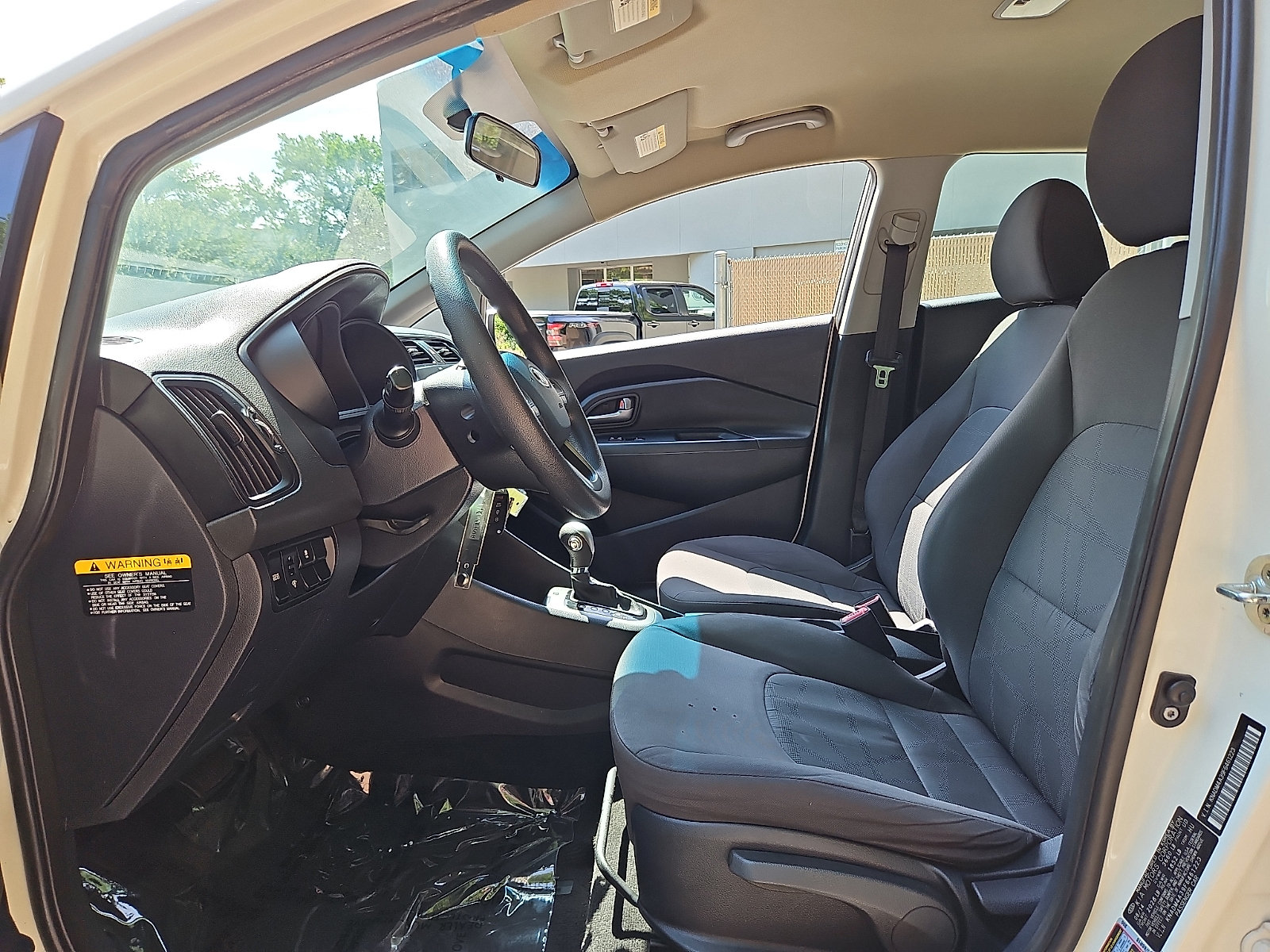 Used 2015 Kia Rio LX w/ Power Package FWD image 13