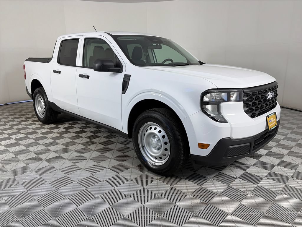 Used 2025 Ford Maverick XL