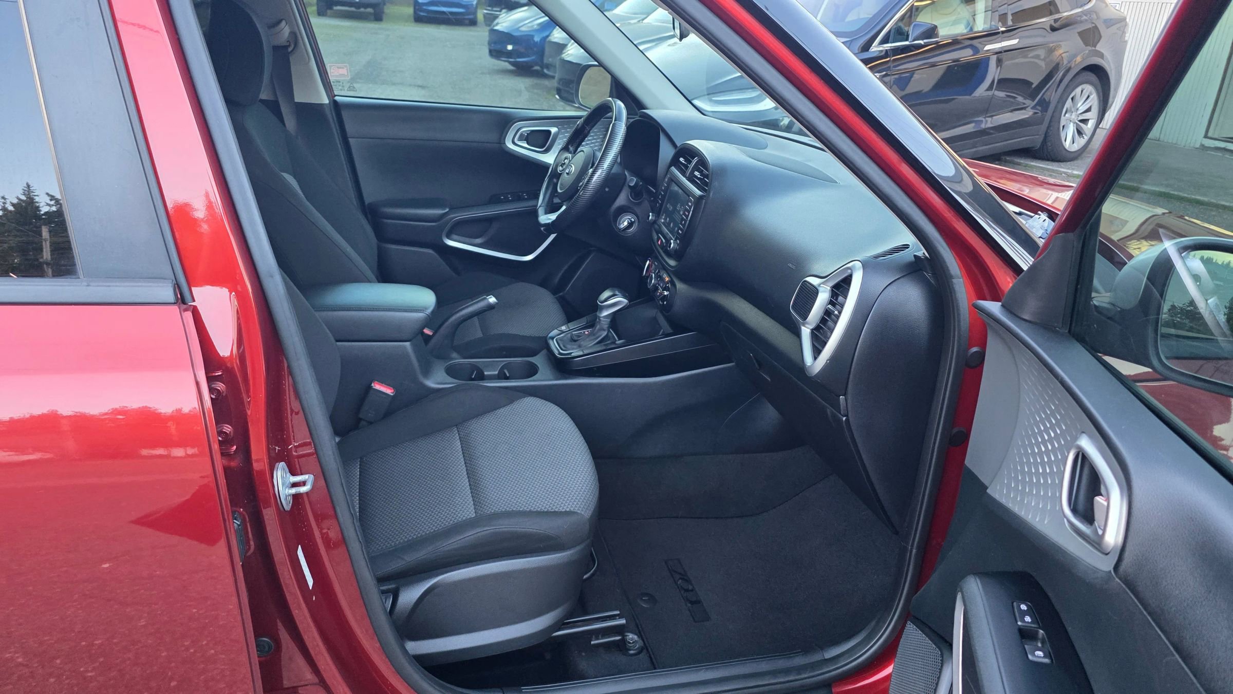 Used 2020 Kia Soul X-Line image 12