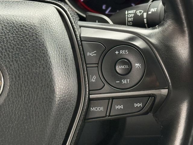 Used 2023 Toyota Camry XSE FWD image 14