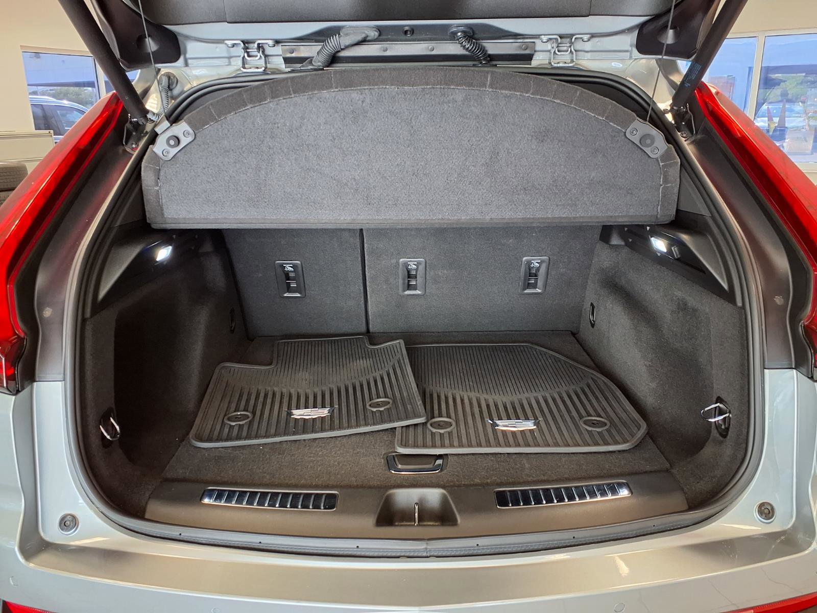 Certified 2023 Cadillac XT4 Premium Luxury w/ Technology Package FWD image 17