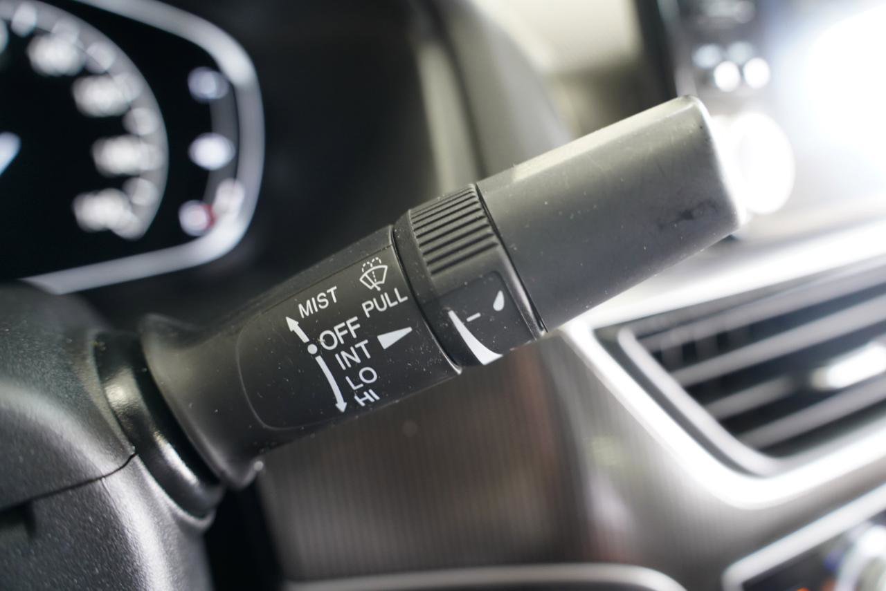 Used 2018 Honda Accord Sport image 15