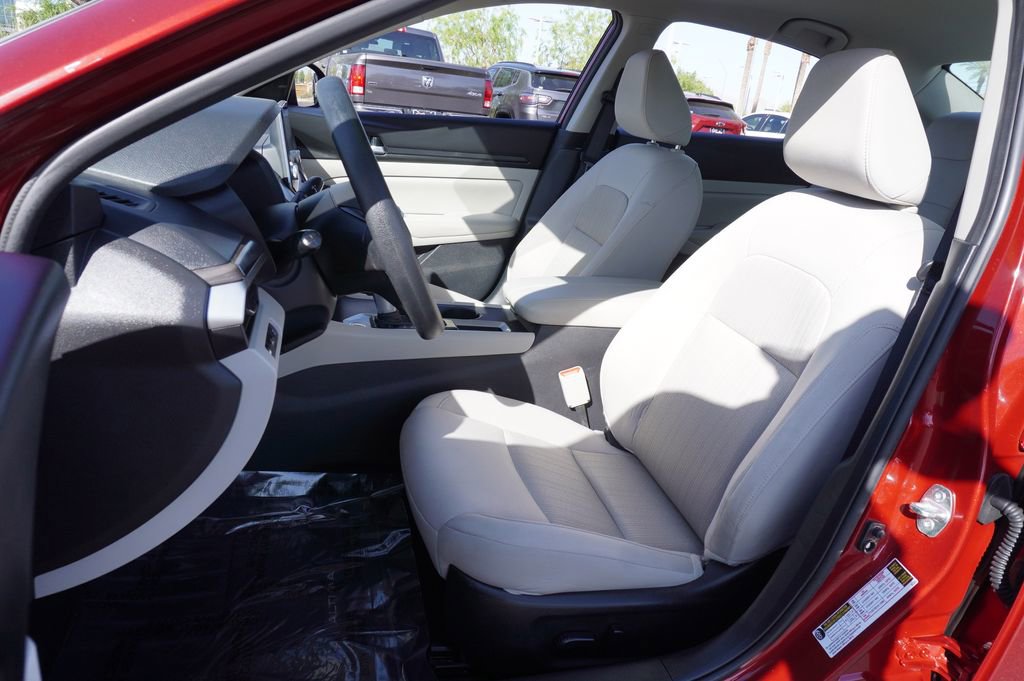 Certified 2025 Nissan Altima 2.5 SV FWD image 13