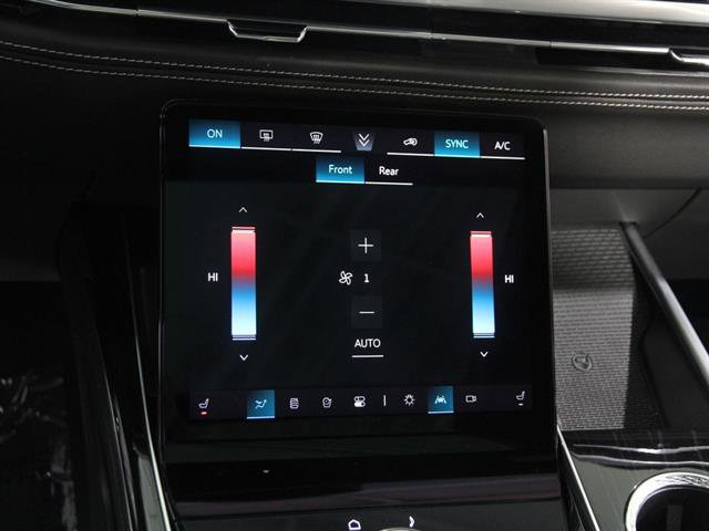 Certified 2025 Cadillac Escalade Sport w/ LPO, ONYX Package image 15