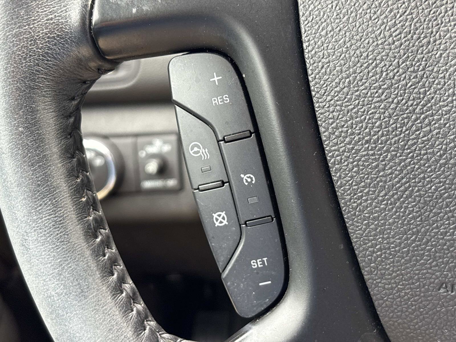 Used 2017 Buick Enclave Leather FWD image 17