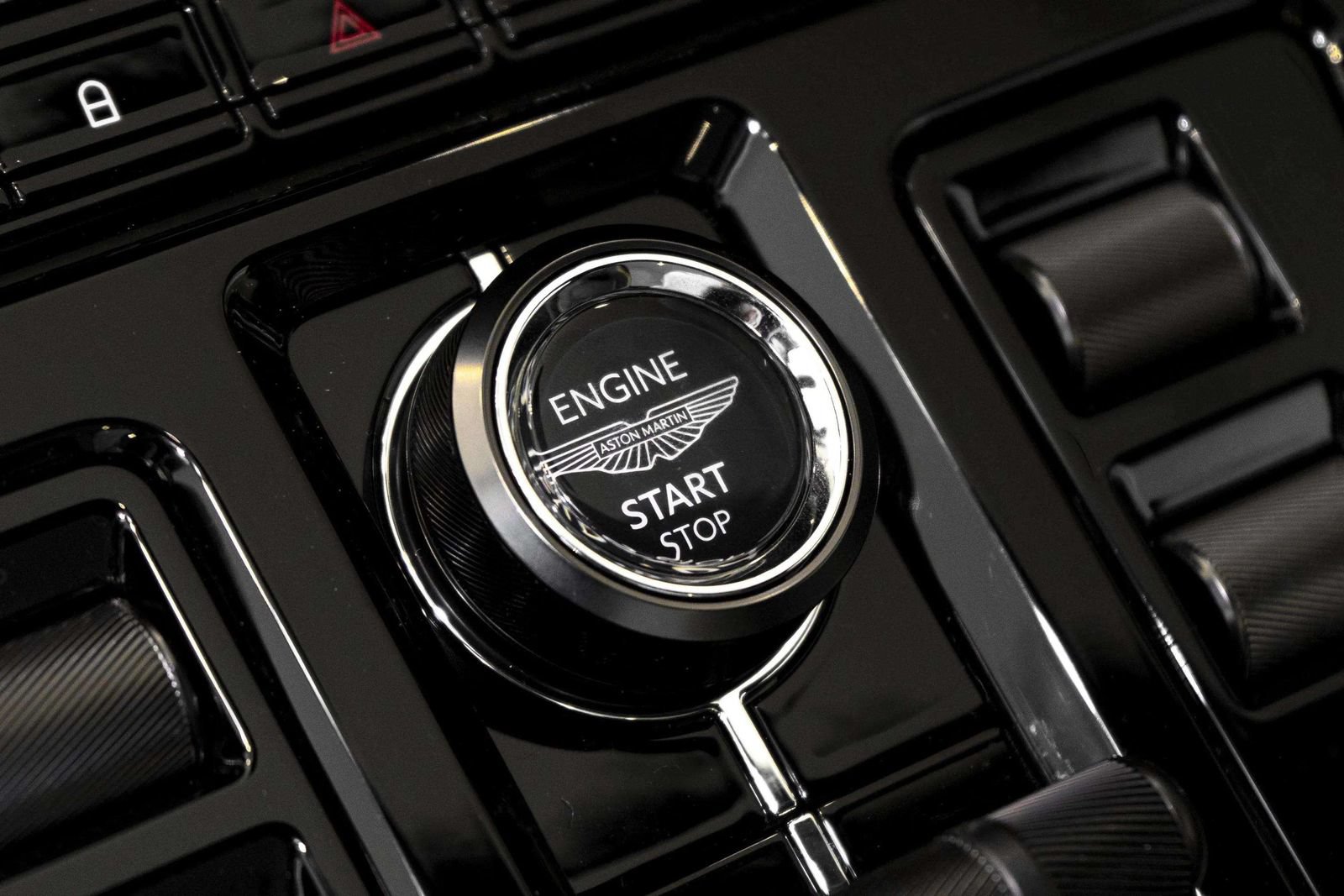 New 2026 Aston Martin DBX S AWD/4WD image 41