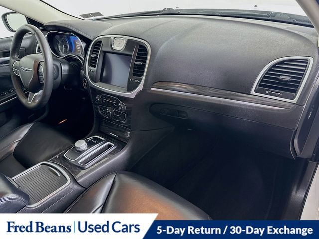 Used 2022 Chrysler 300 Touring L w/ Popular Equipment Group image 30
