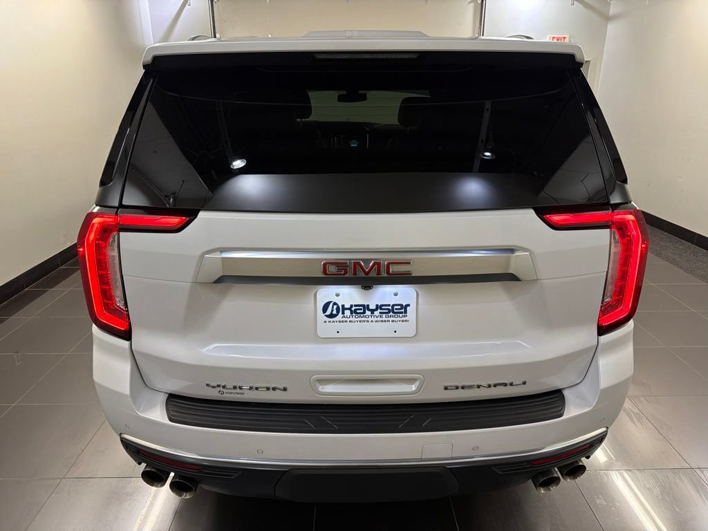 Used 2022 GMC Yukon Denali AWD/4WD image 5