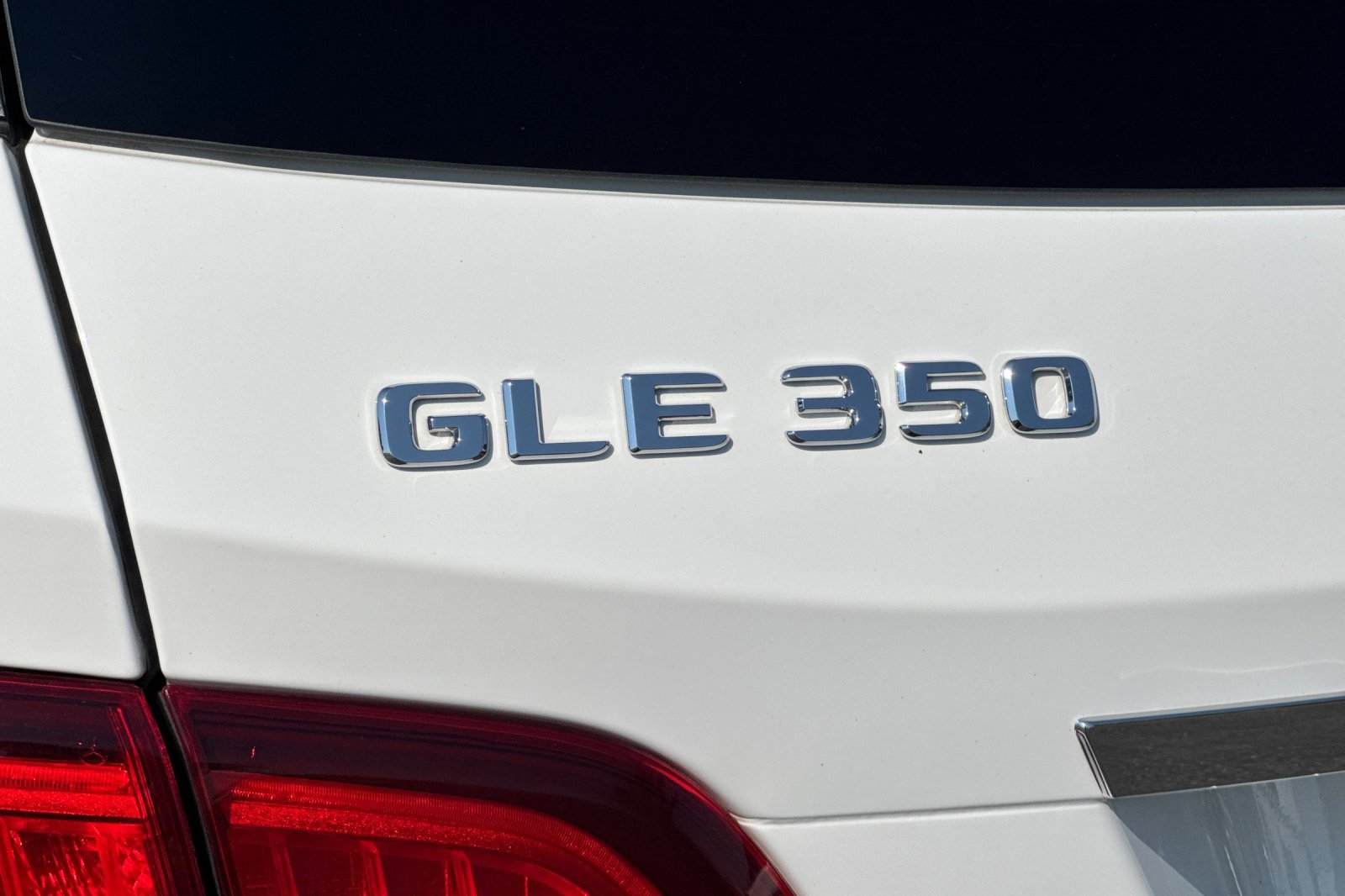 Certified 2018 Mercedes-Benz GLE 350 4MATIC image 35