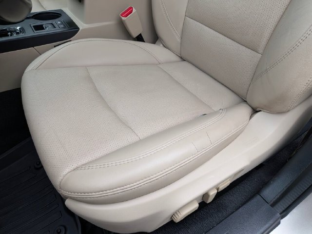 Used 2019 Subaru Outback 2.5i Limited AWD/4WD image 26
