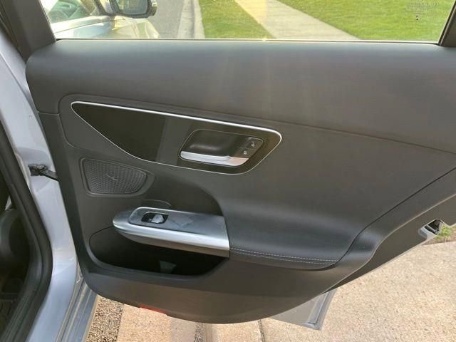 Used 2022 Mercedes-Benz C 300 4MATIC Sedan image 26