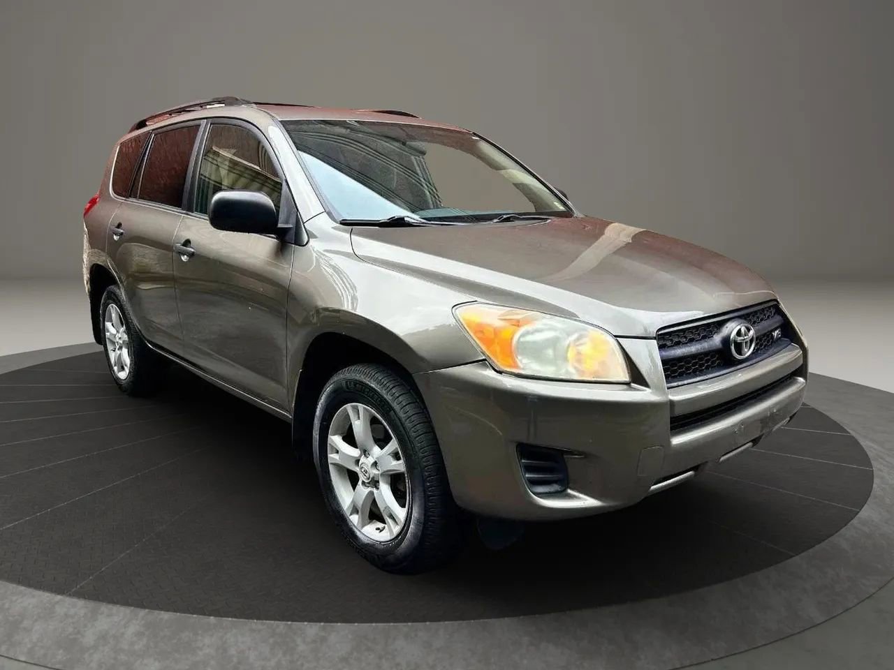 Used 2011 Toyota RAV4 4WD V6 image 2