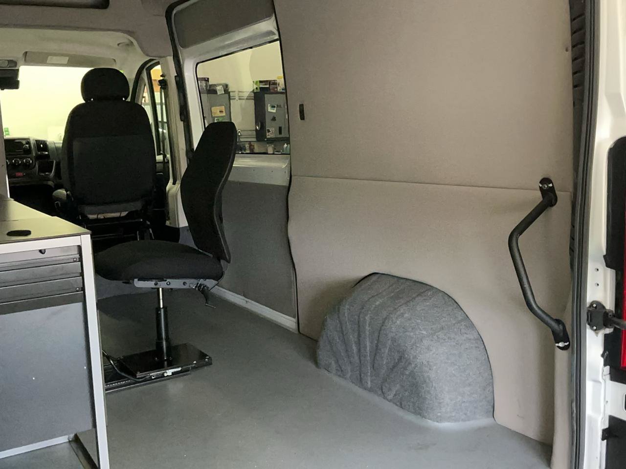 Used 2021 RAM ProMaster 1500 FWD image 13