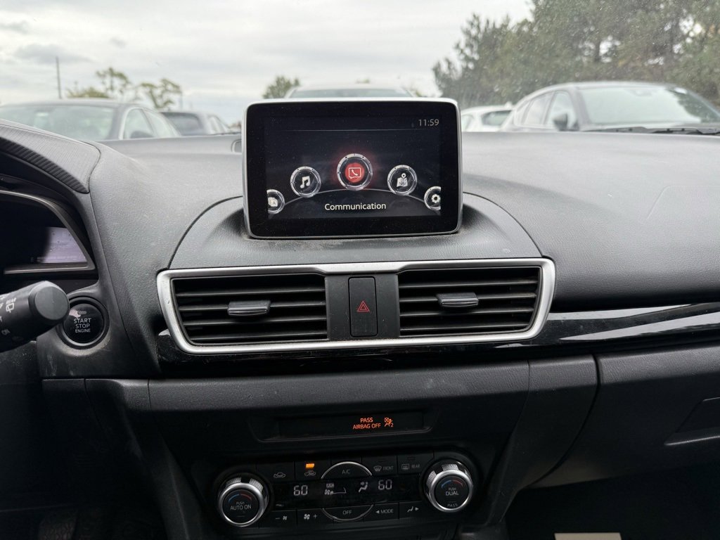 Used 2016 MAZDA MAZDA3 i Touring w/ Popular Equipment Package image 6