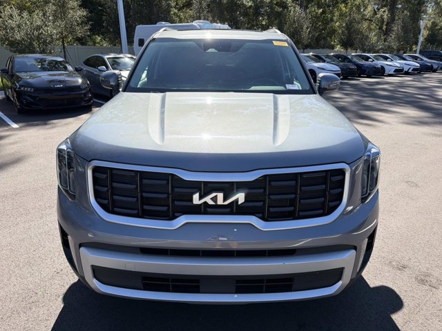 Used 2025 Kia Telluride S FWD image 6