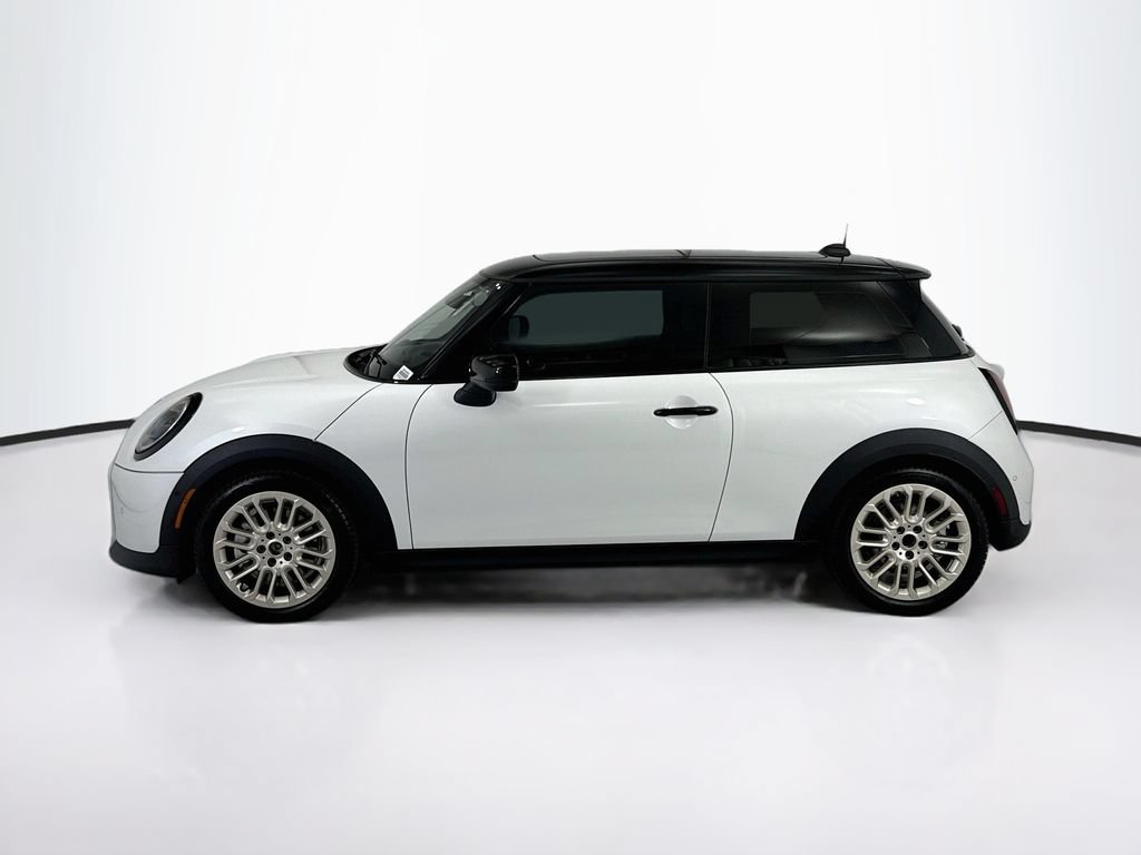 New 2026 MINI Cooper 2-Door Hardtop FWD image 8