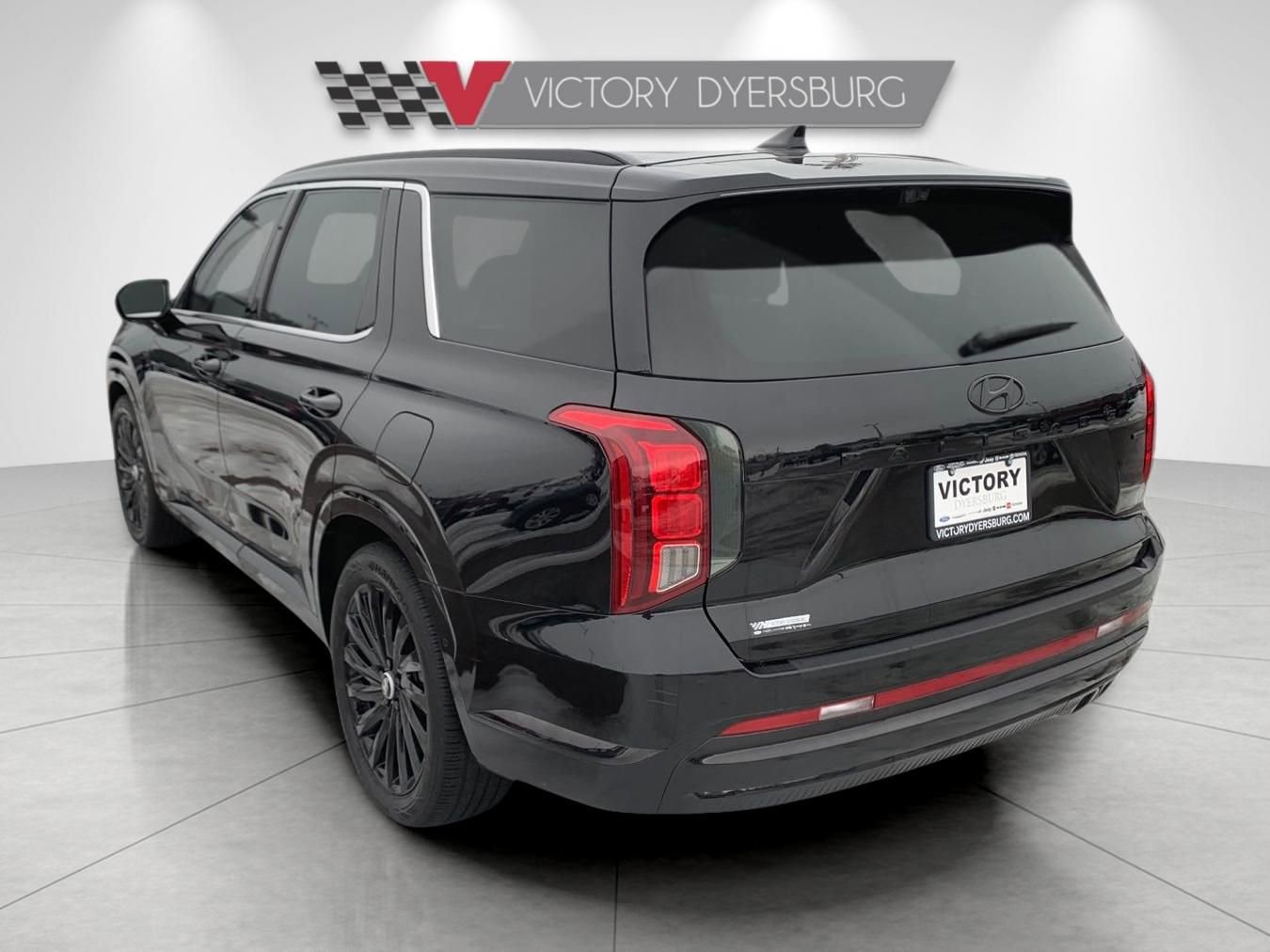 Used 2024 Hyundai Palisade Calligraphy image 6