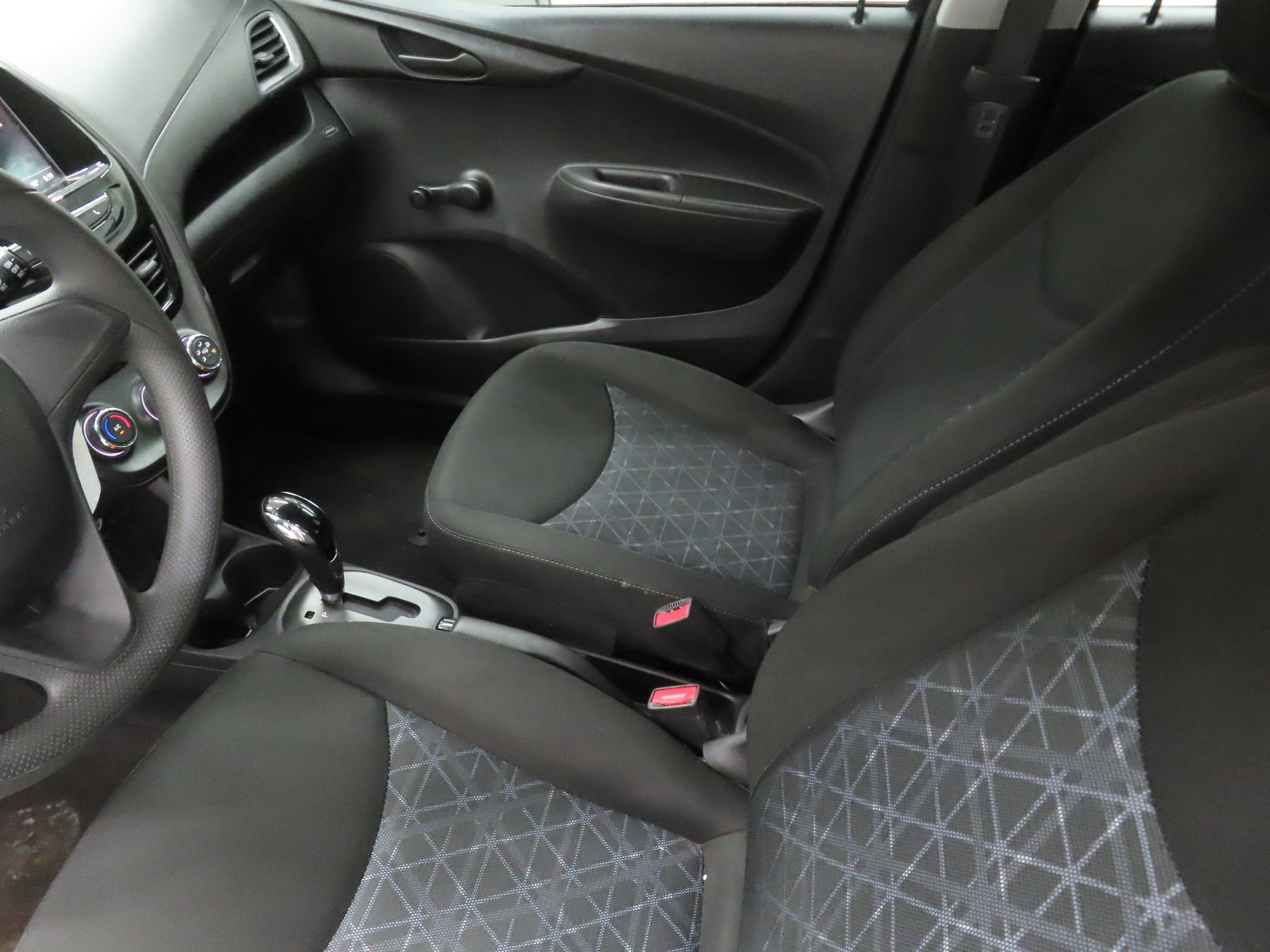 Used 2020 Chevrolet Spark LS FWD image 17