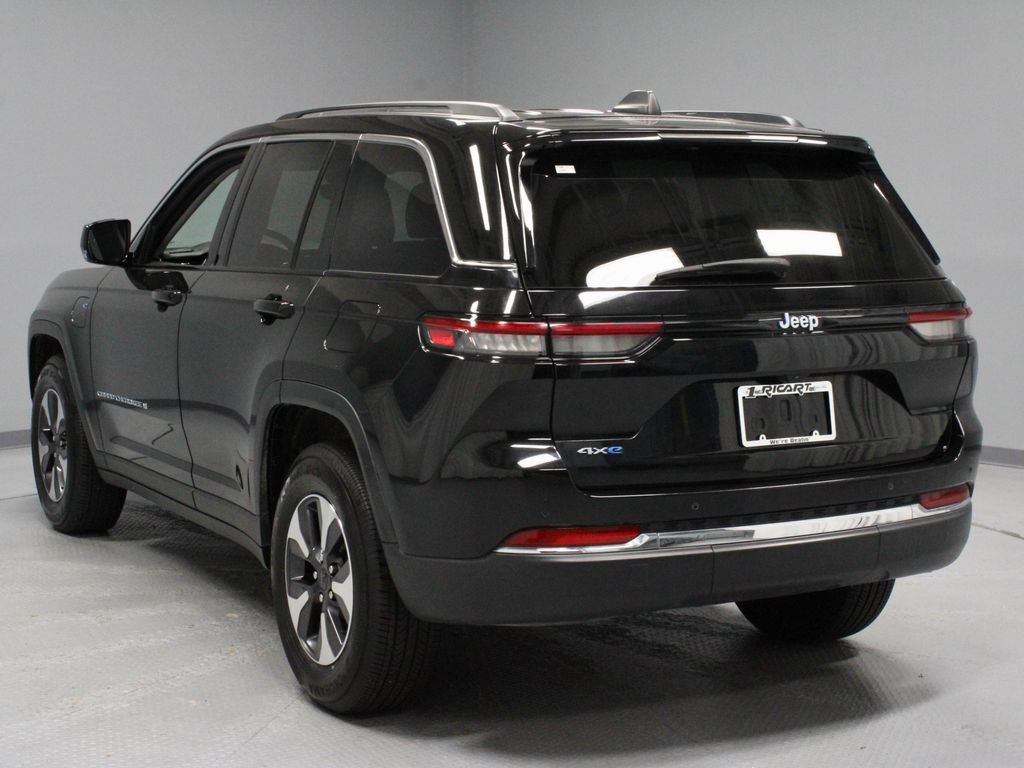 Used 2024 Jeep Grand Cherokee Limited 4xe AWD/4WD image 8
