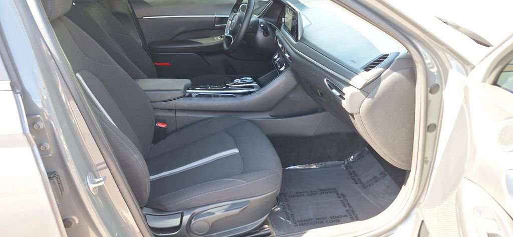Certified 2023 Hyundai Sonata SEL w/ Convenience Package image 25