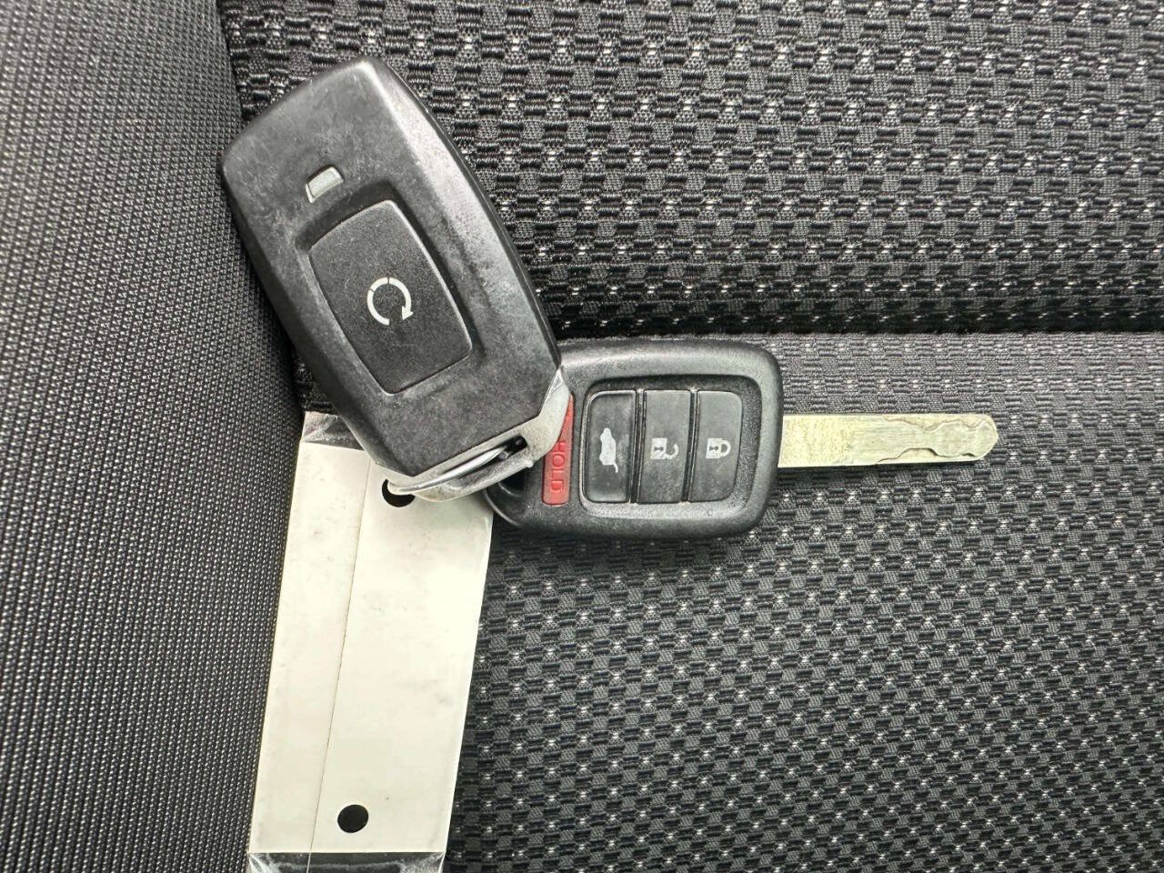 Used 2019 Honda HR-V LX image 32