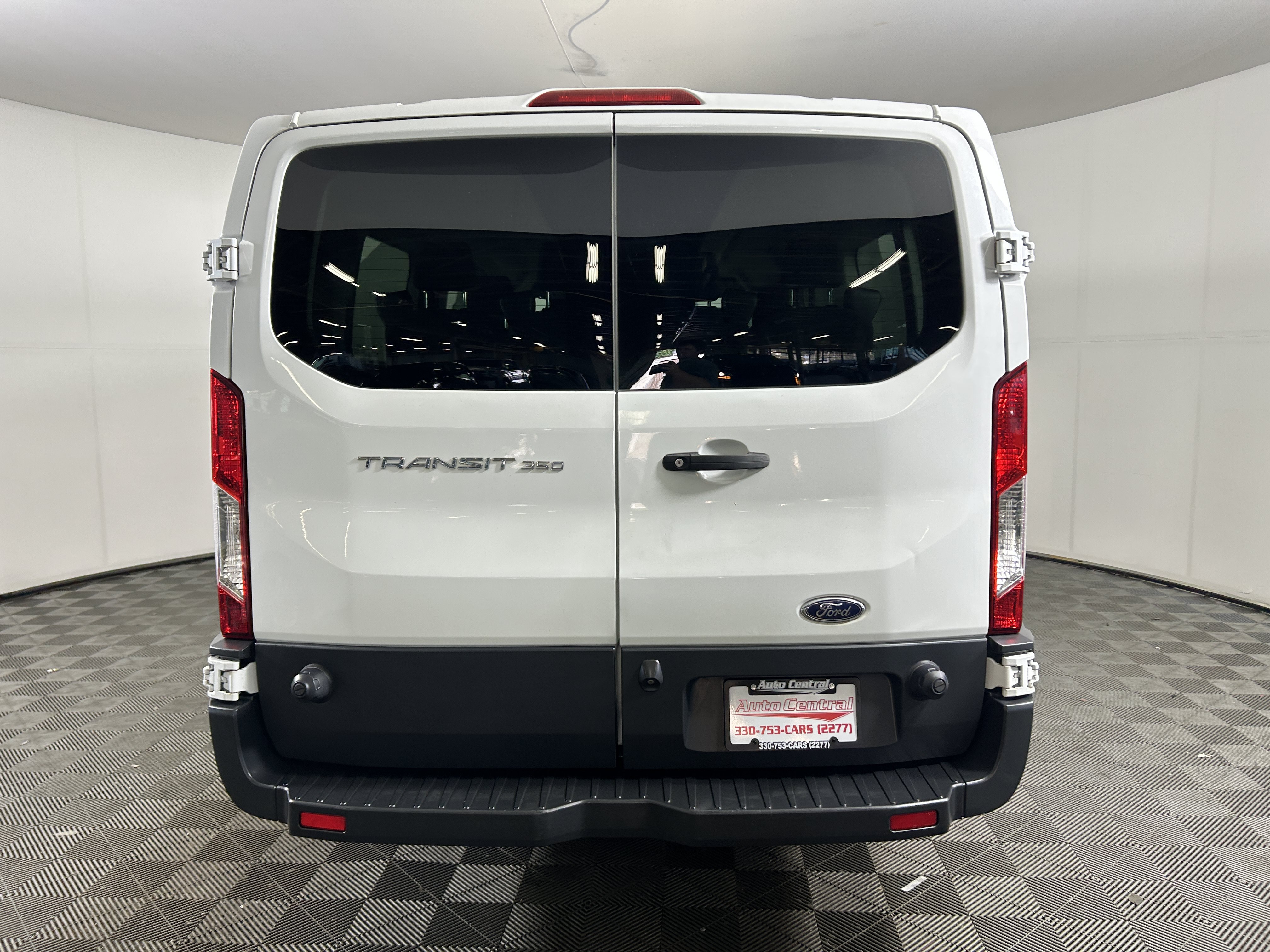 Used 2018 Ford Transit 350 XL RWD image 7