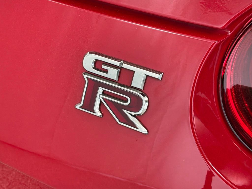 Used 2016 Nissan GT-R Premium AWD/4WD image 77
