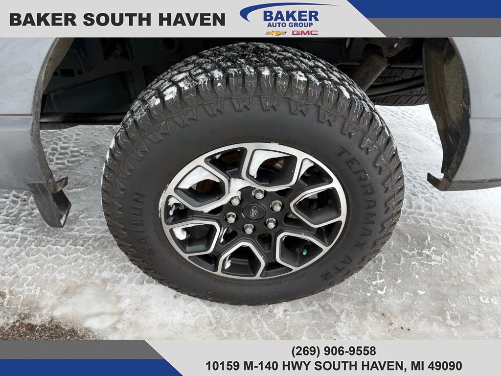 Used 2023 Ford F150 XL w/ Trailer Tow Package image 4