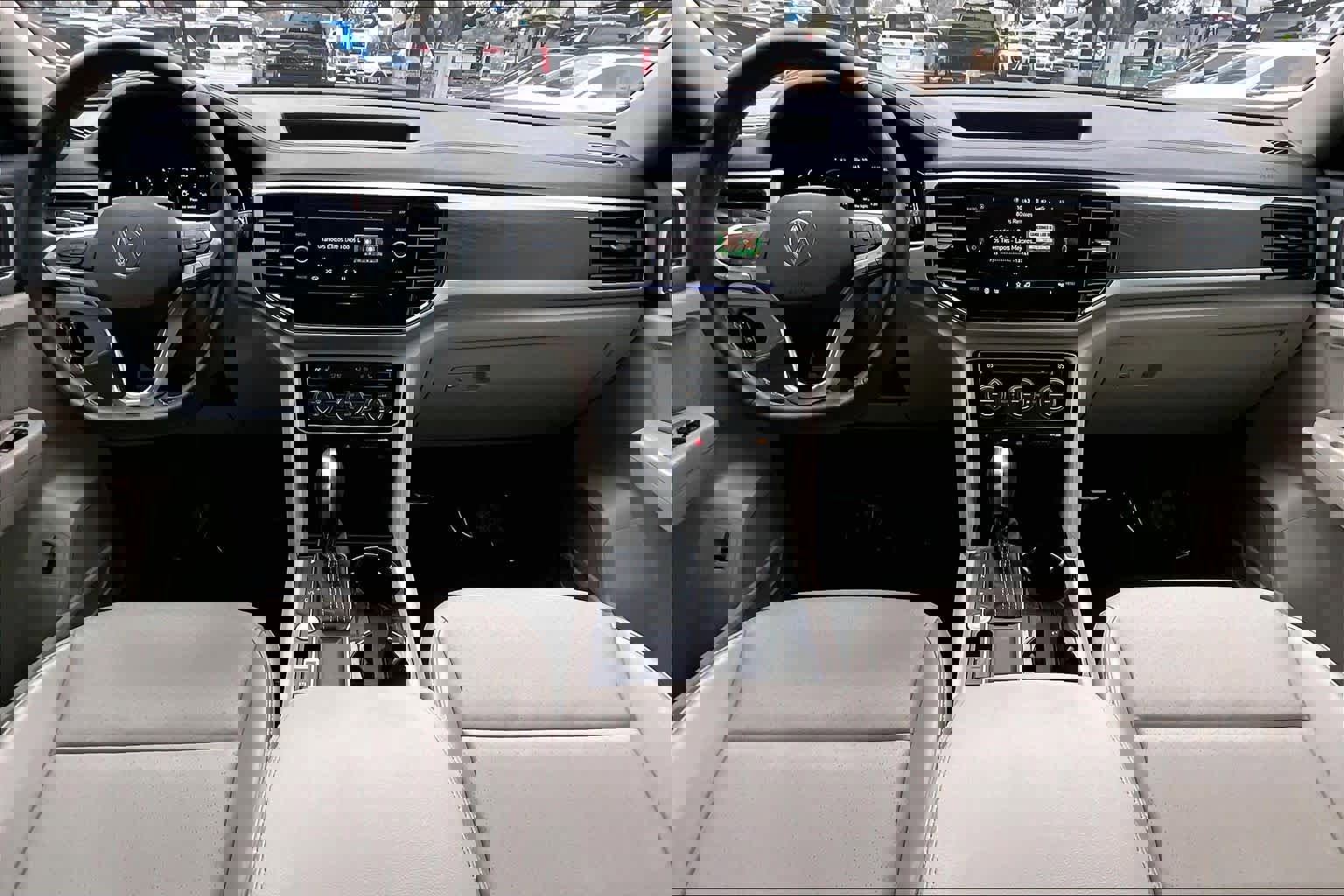 Certified 2022 Volkswagen Atlas SE image 16