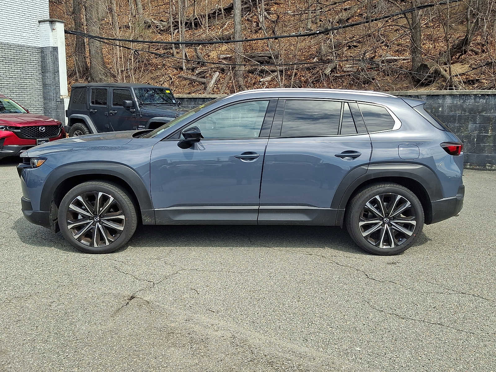 Certified 2025 MAZDA CX-50 AWD 2.5 S w/ Premium Plus Pkg image 7