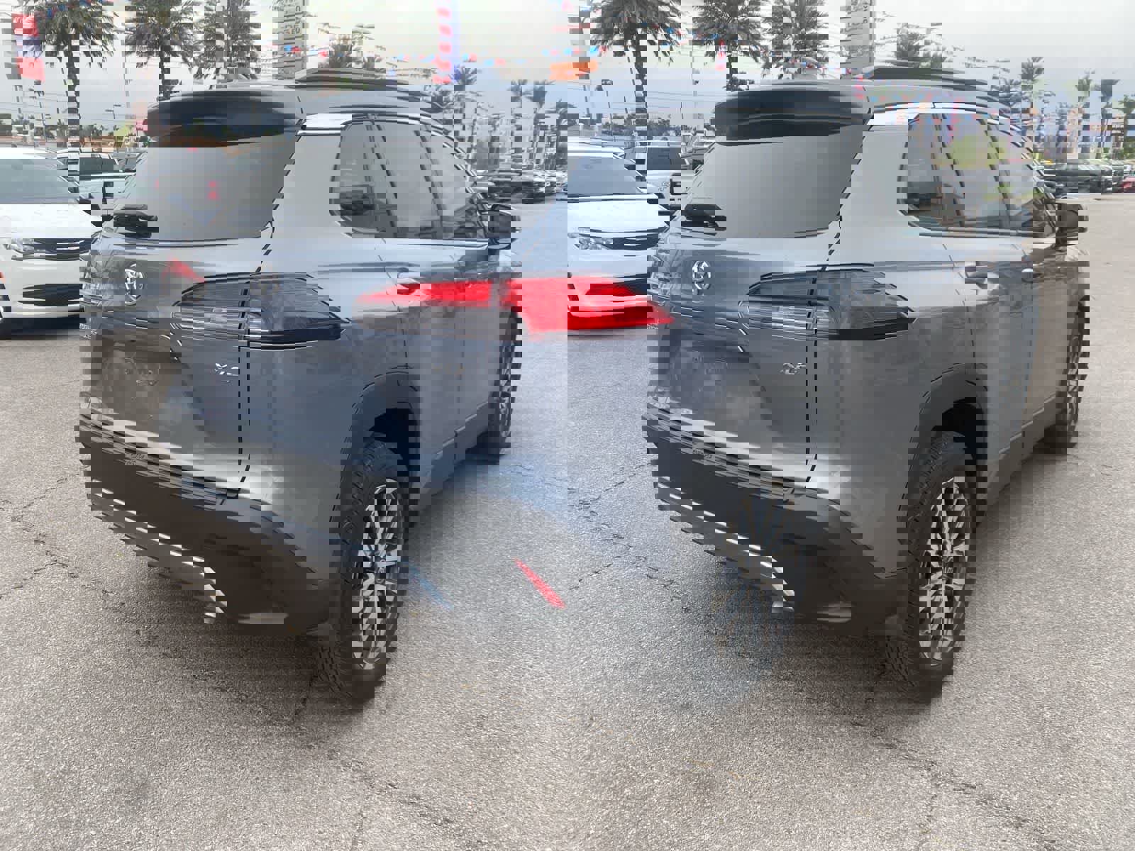 Used 2022 Toyota Corolla Cross XLE w/ Convenience Package image 6