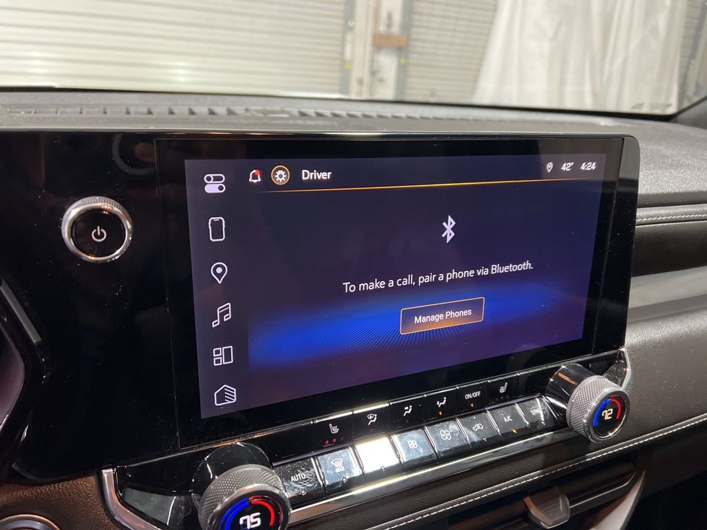 Used 2025 Chevrolet Colorado LT w/ LT Convenience Package image 38