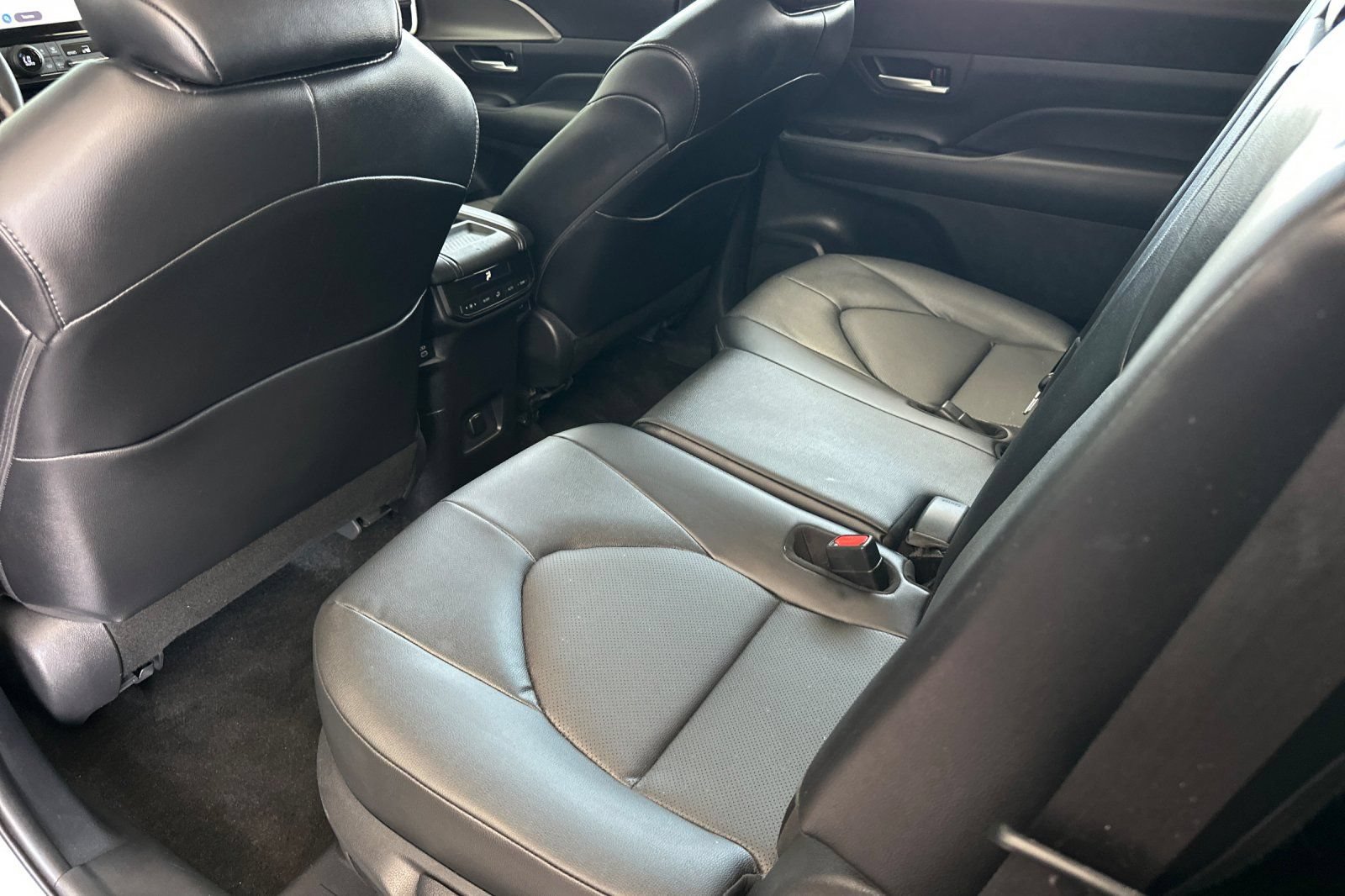 Used 2024 Toyota Grand Highlander FWD image 14