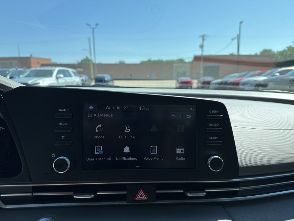 Used 2023 Hyundai Elantra SEL image 19