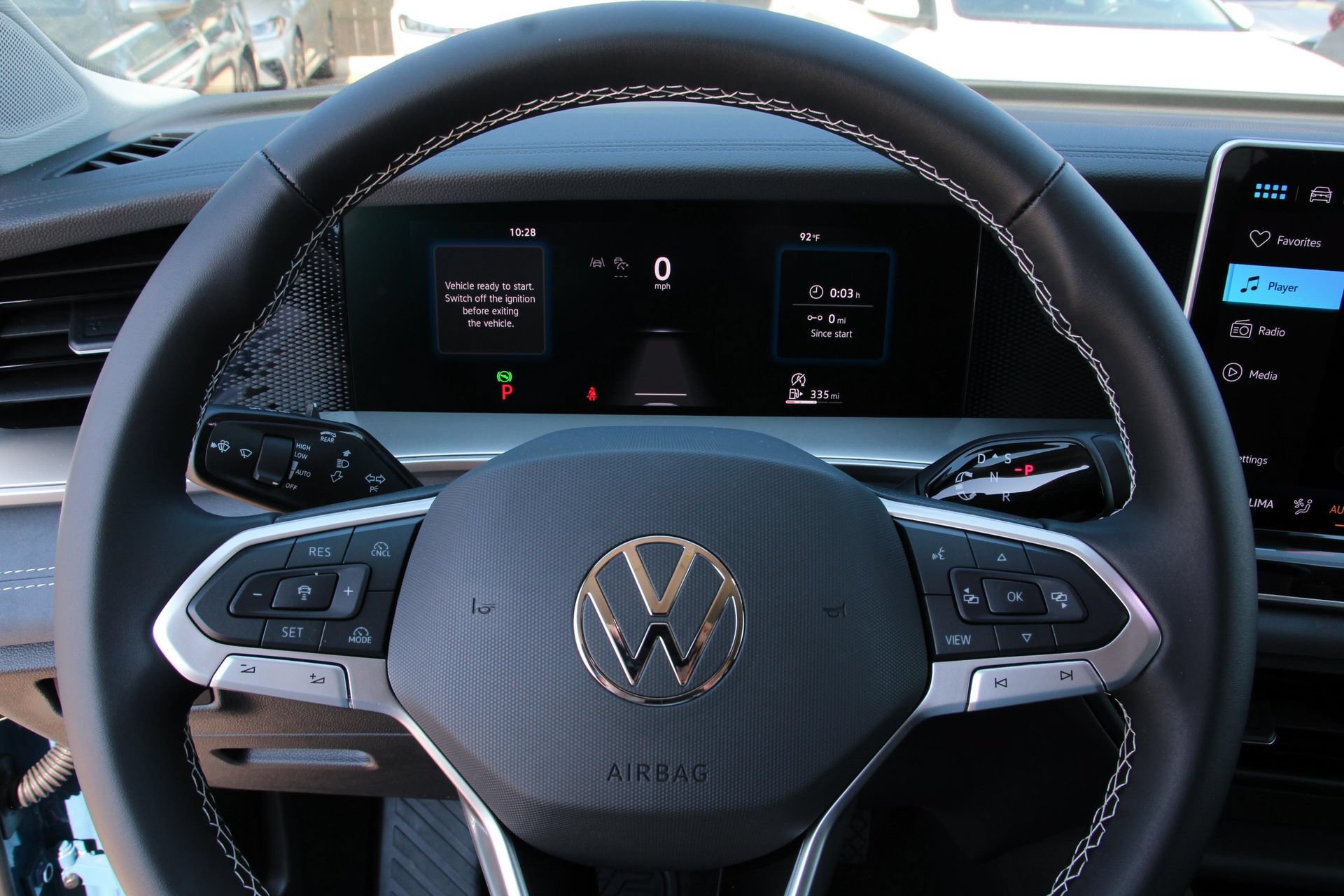 Certified 2025 Volkswagen Tiguan SE FWD image 13
