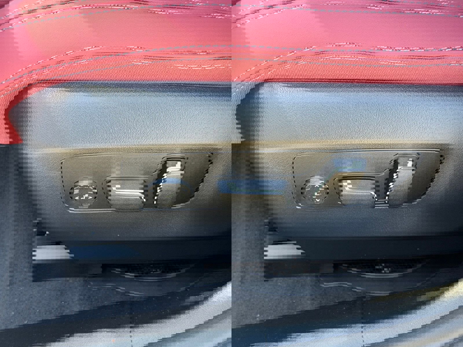 New 2026 BMW 540i xDrive AWD/4WD image 23