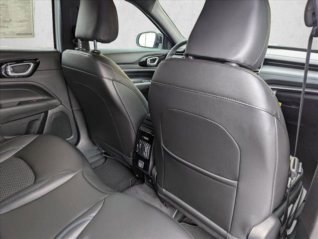 New 2026 Jeep Compass Latitude image 29