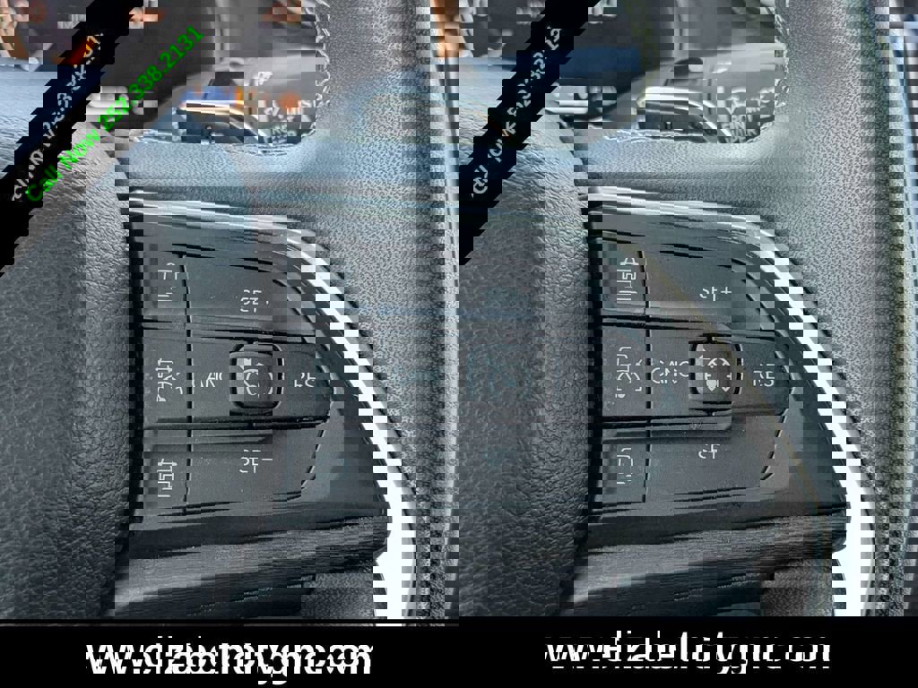 Used 2024 Jeep Grand Cherokee Limited image 27