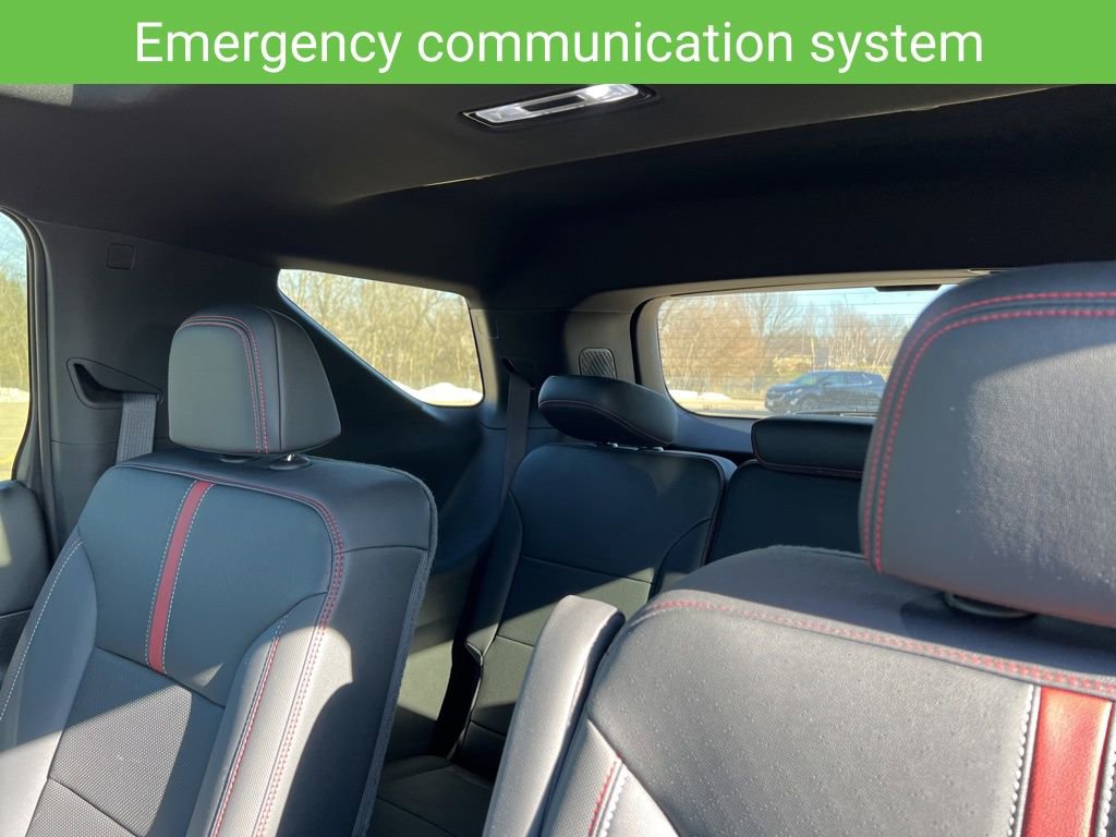 Used 2024 Chevrolet Traverse RS w/ LPO, Floor Liner Package image 27