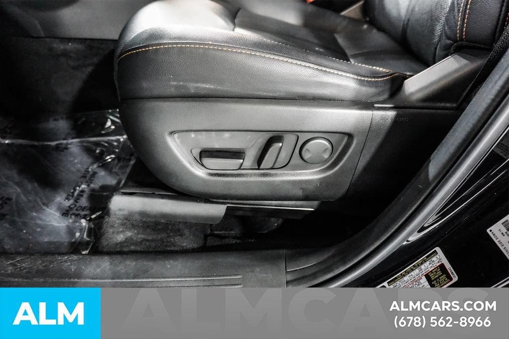 Used 2024 MAZDA CX-90 Plug-In Hybrid w/ Preferred AWD/4WD image 33