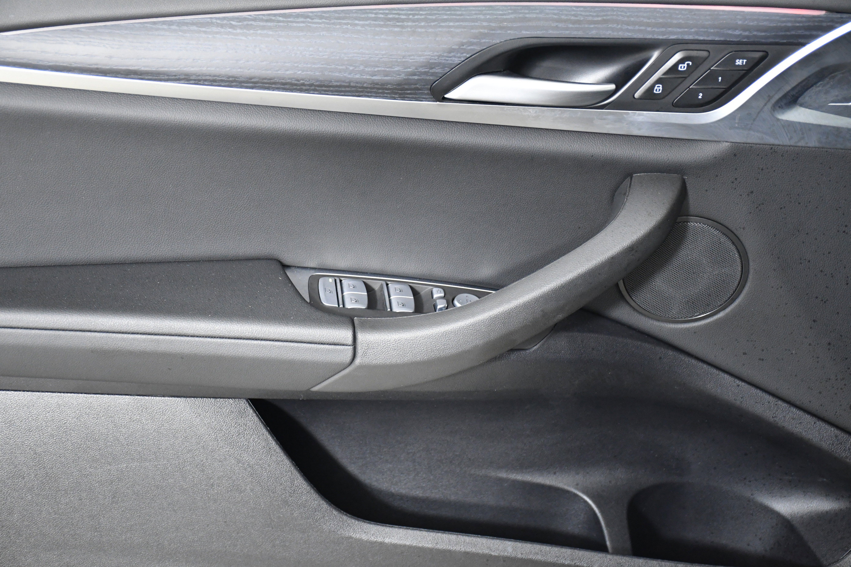 Used 2025 BMW X4 xDrive30i image 22