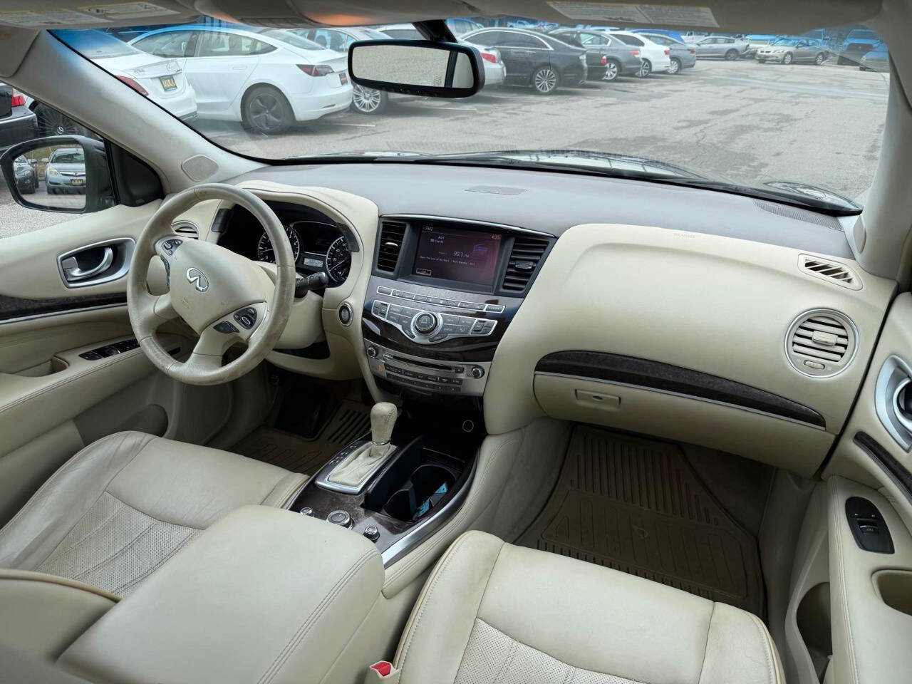 Used 2013 INFINITI JX35 AWD w/ Premium Pkg image 27