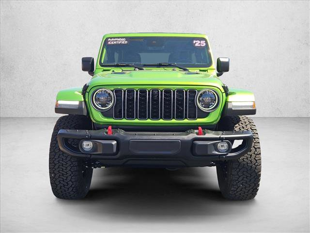 Used 2025 Jeep Wrangler Unlimited Rubicon AWD/4WD image 2