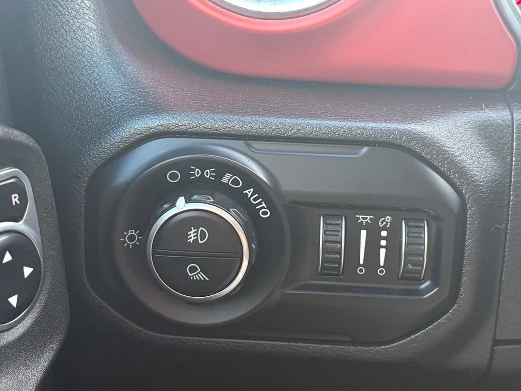 Used 2021 Jeep Gladiator Rubicon w/ Safety Group AWD/4WD image 50
