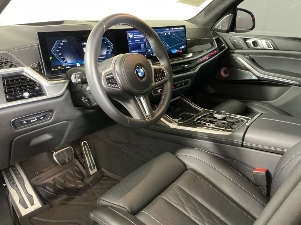 Certified 2025 BMW X7 M60i AWD/4WD image 21