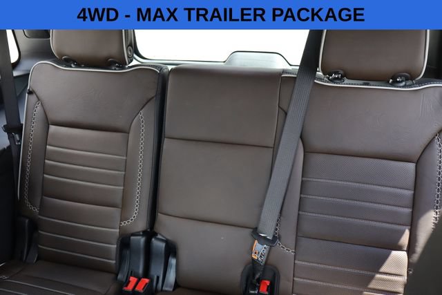 Used 2025 GMC Yukon Denali Ultimate AWD/4WD image 10