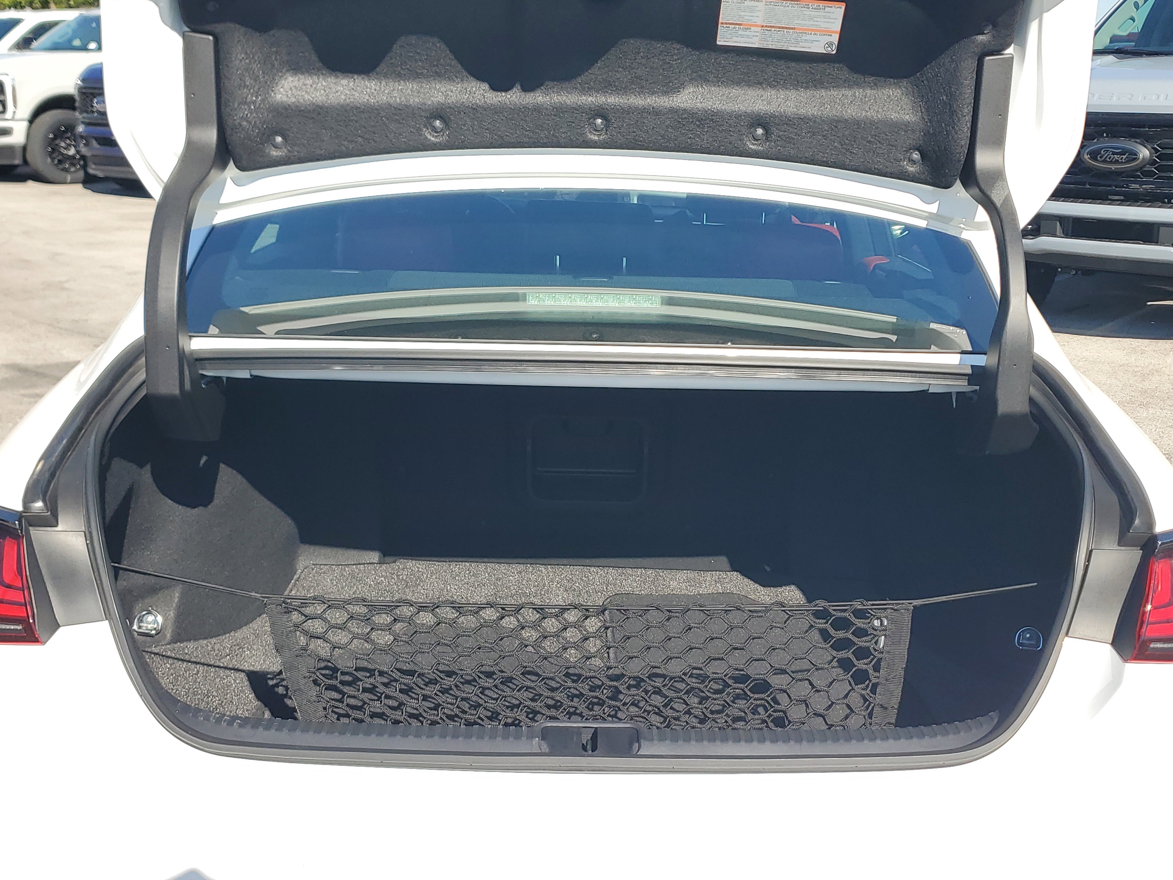 Used 2024 Lexus ES 350 F Sport w/ Accessory Package (Z2) image 28